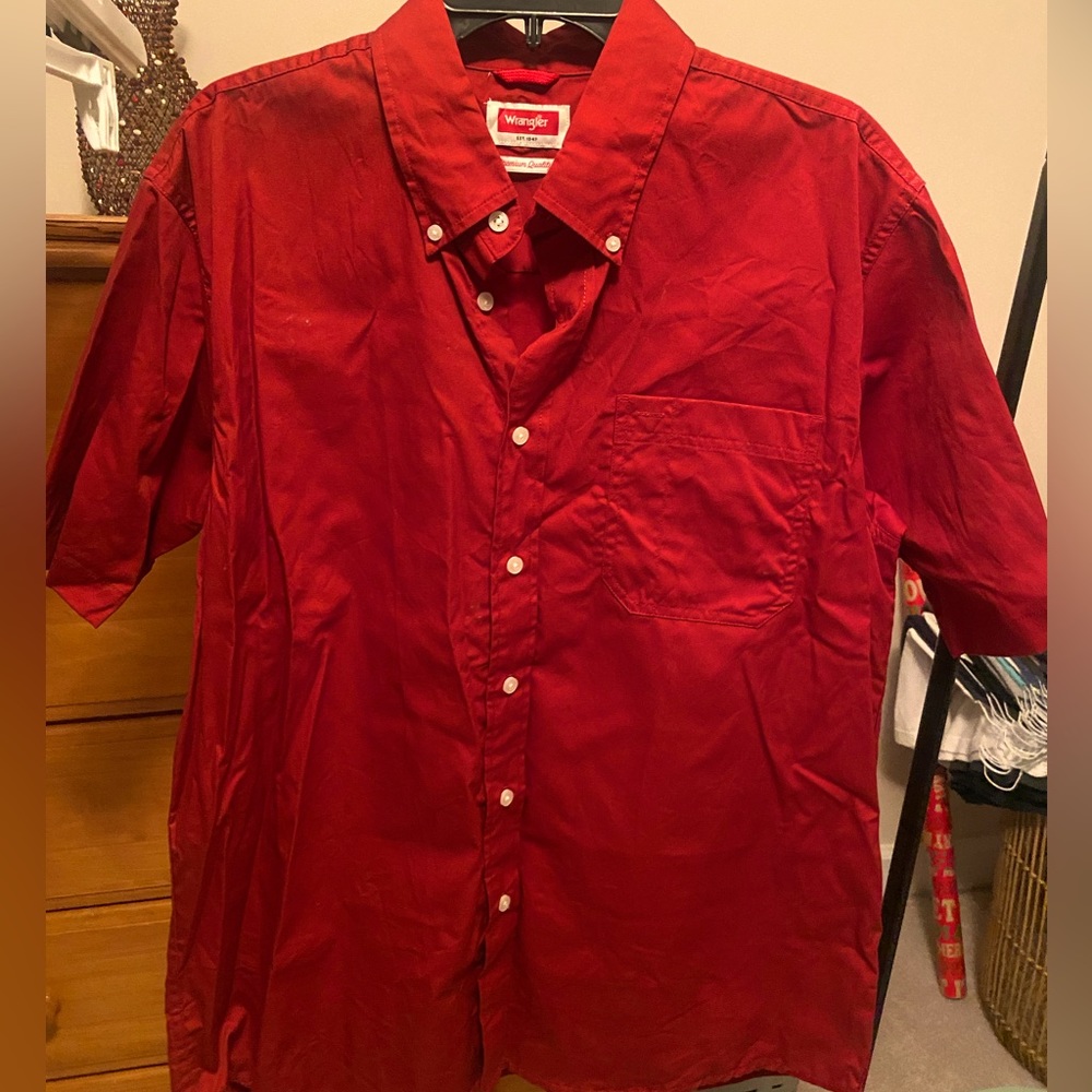 Wrangler Mens Short Sleeve Button Up • Size L